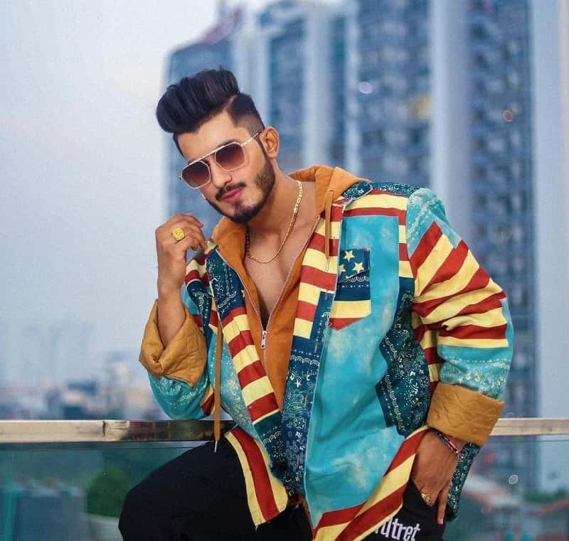 Sam Khan Net Worth