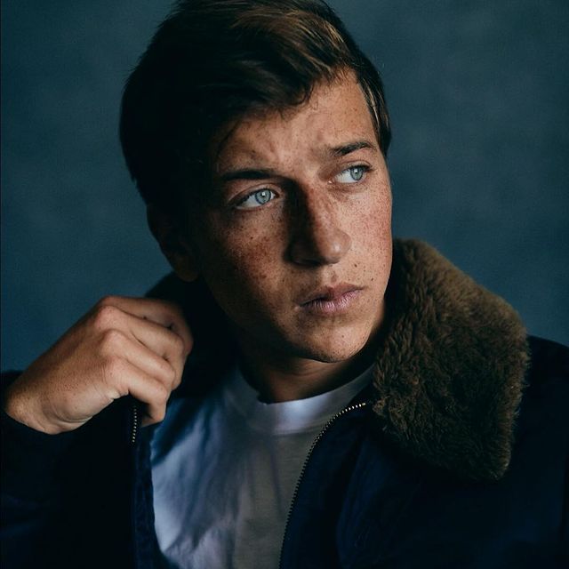 Skyler Gisondo Biography, Age, Height, Family, Wife & Net Worth 1