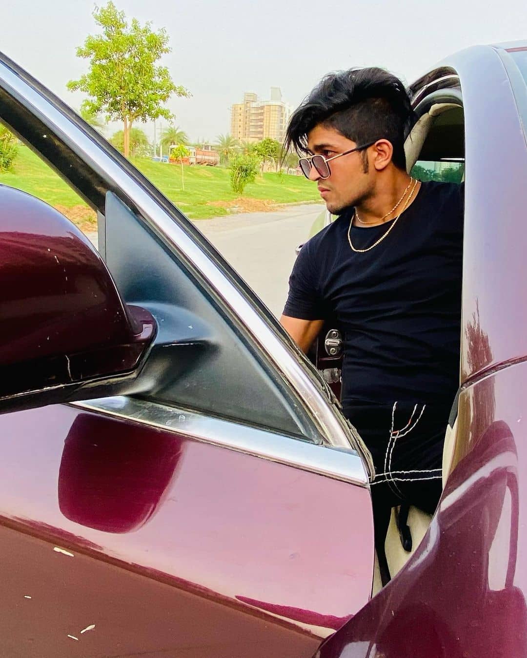 Joginder Yadav (Thara Bhai Joginder) Age, Wiki, Biography, Net Worth, Chapri, Contact Number, Family, Car -StarWikiBio