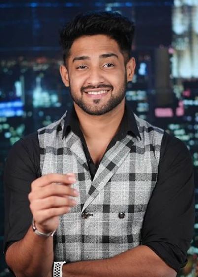 Thugesh (Mahesh Keshawala) Age, Wiki, Biography, Real Name, Girlfriend, Family, Income -StarWikiBio