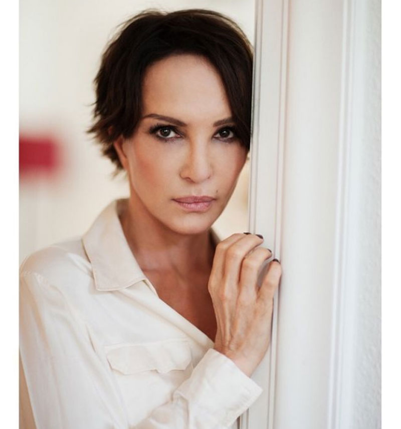Anouschka Renzi Wiki, Age, Height, Husband, Family, Biography & More - Famous People Wiki