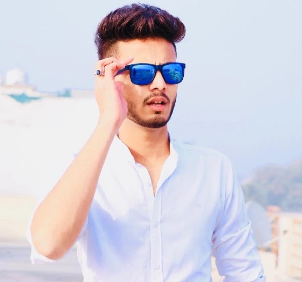 Elvish Yadav (YouTuber) Wiki, Bio, Lifestyle, Affairs, Family & More