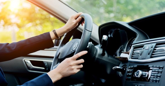 Tips on How to Retain a Skilled Car Accident Lawyer