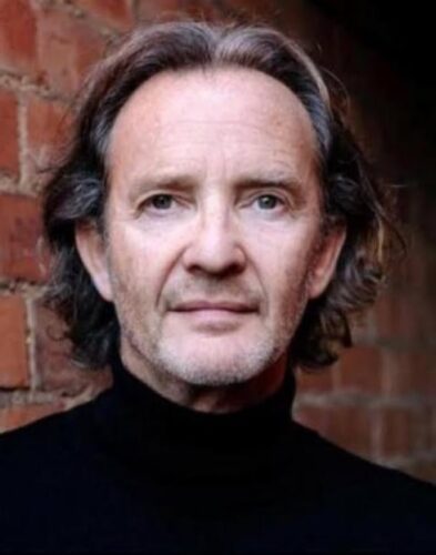 Anton Lesser