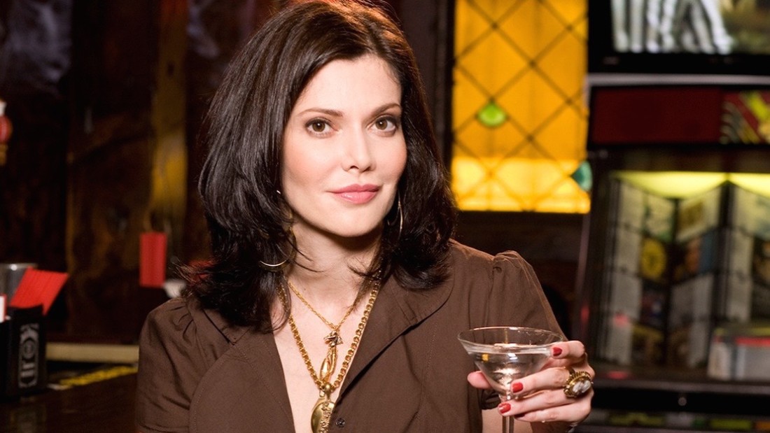 Laura Kightlinger - Biography, Height & Life Story | SuperStarsBio